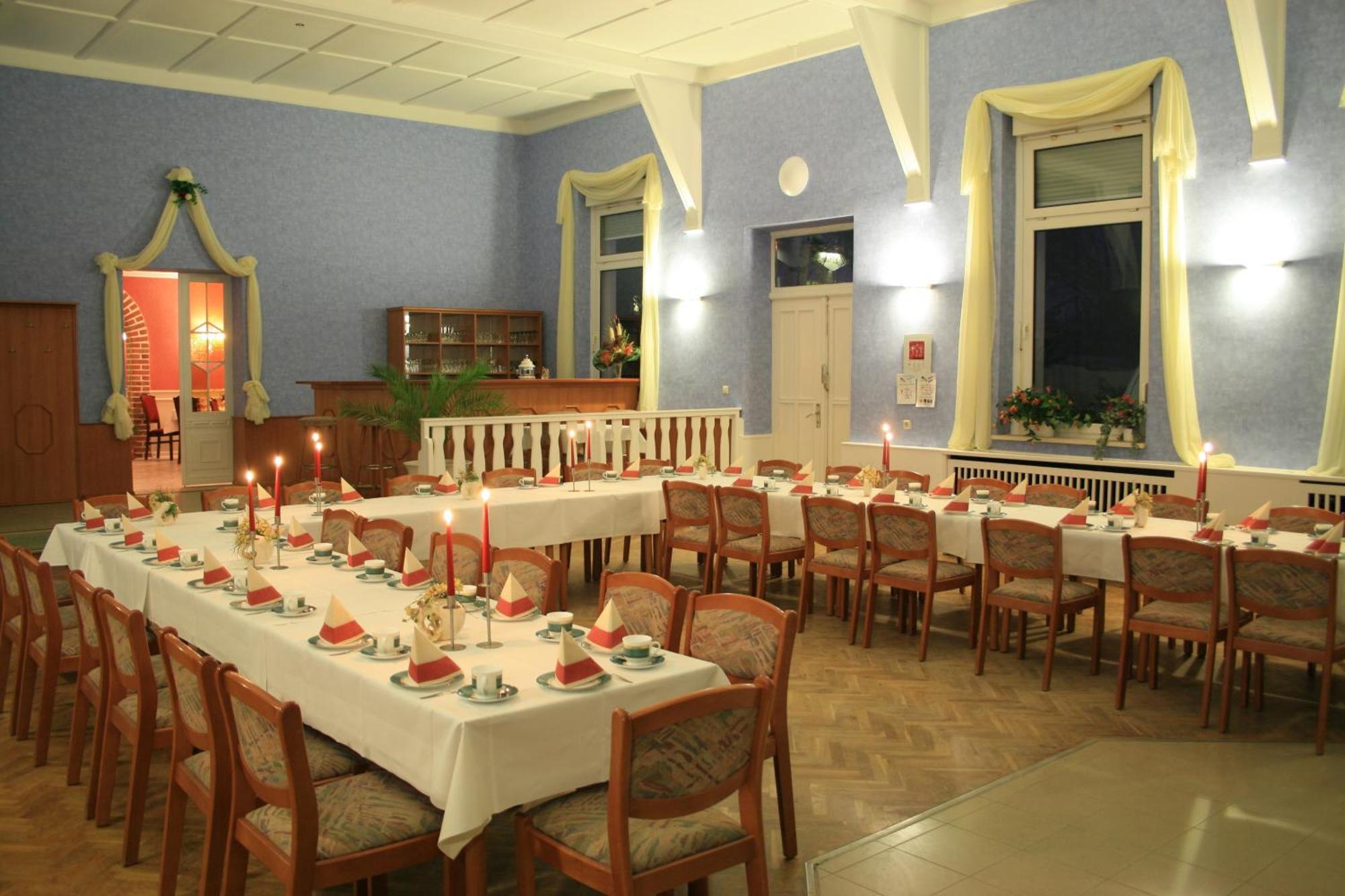 Hotel & Restaurant Maerkische Schweiz Buckow Εξωτερικό φωτογραφία
